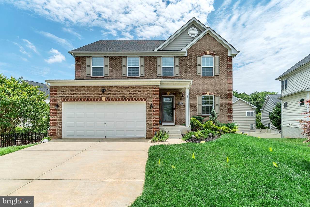 1023 Anderson Place - Photo 1