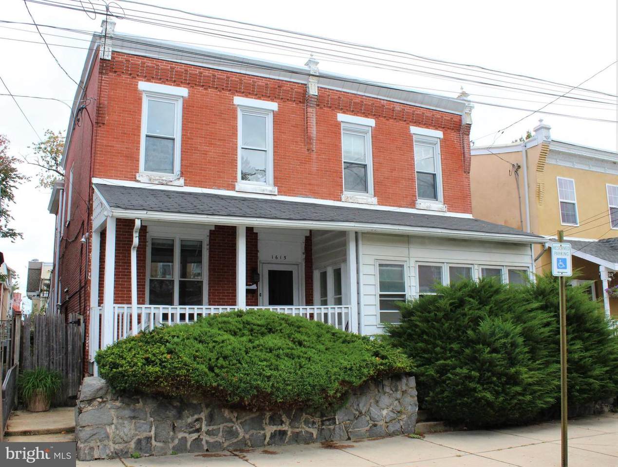 1615-17 Haworth Street - Photo 1