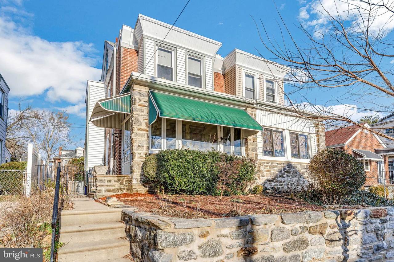 405 Unruh Avenue - Photo 1