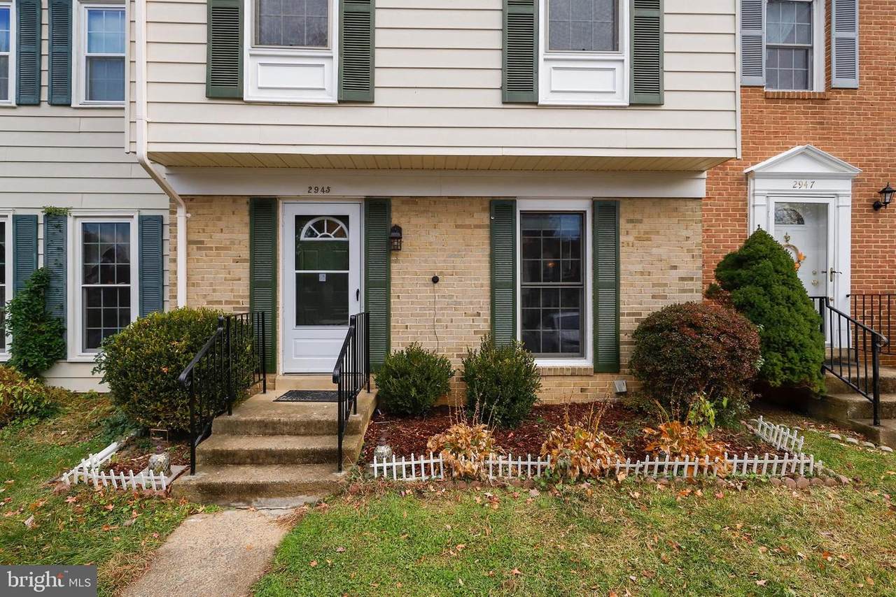 2945 Cashel Lane - Photo 1