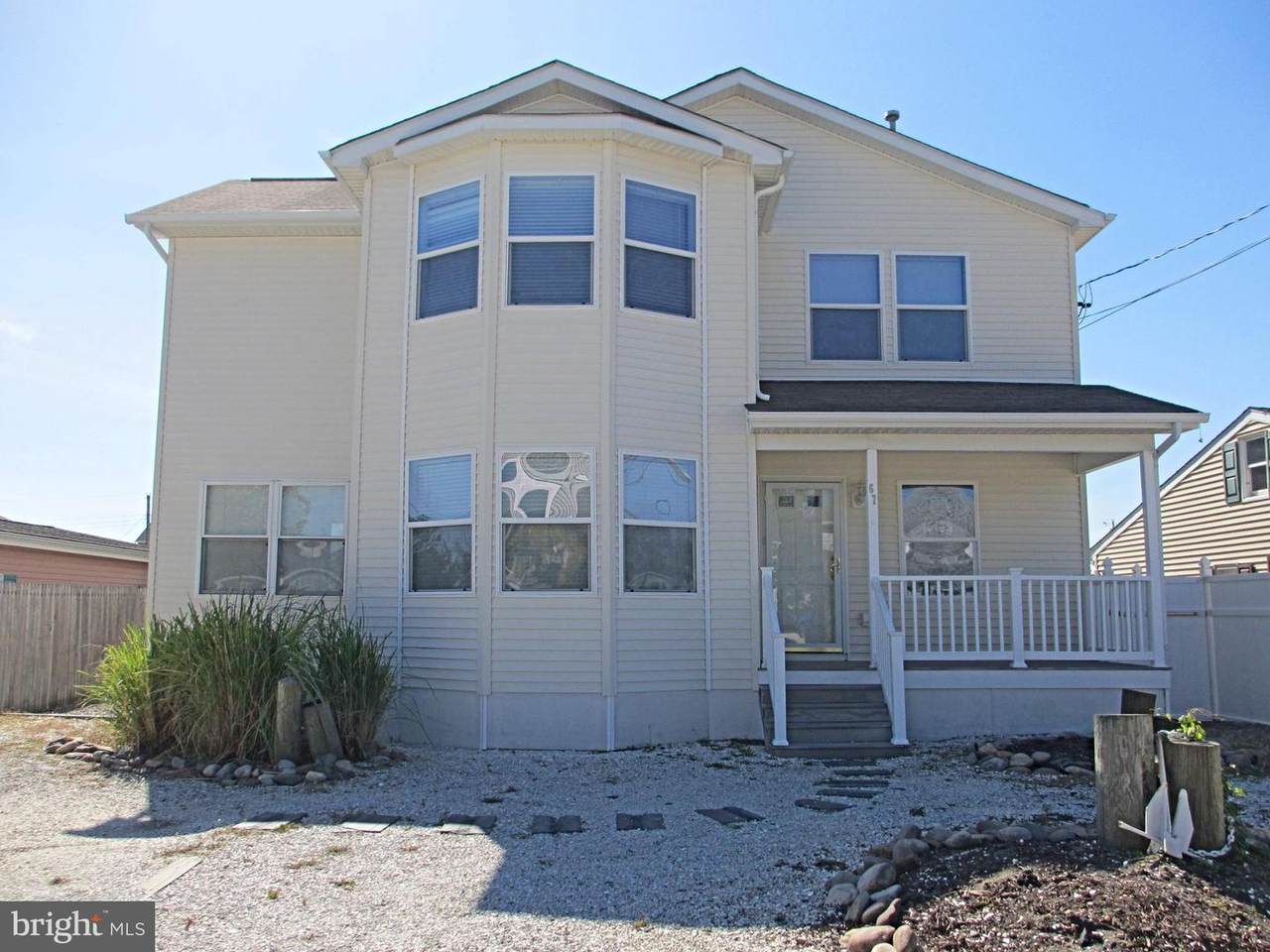 67 Lawrence Drive - Photo 1