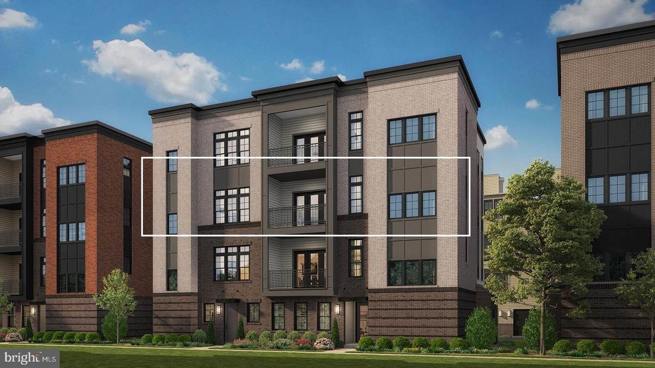 22150 Headwater Terrace - Photo 1