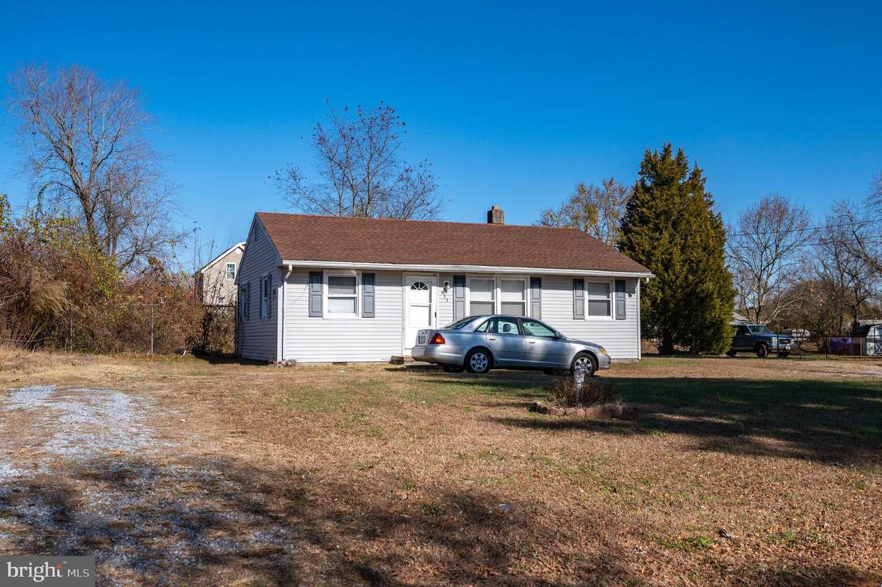 533 Curlew Road - Photo 1