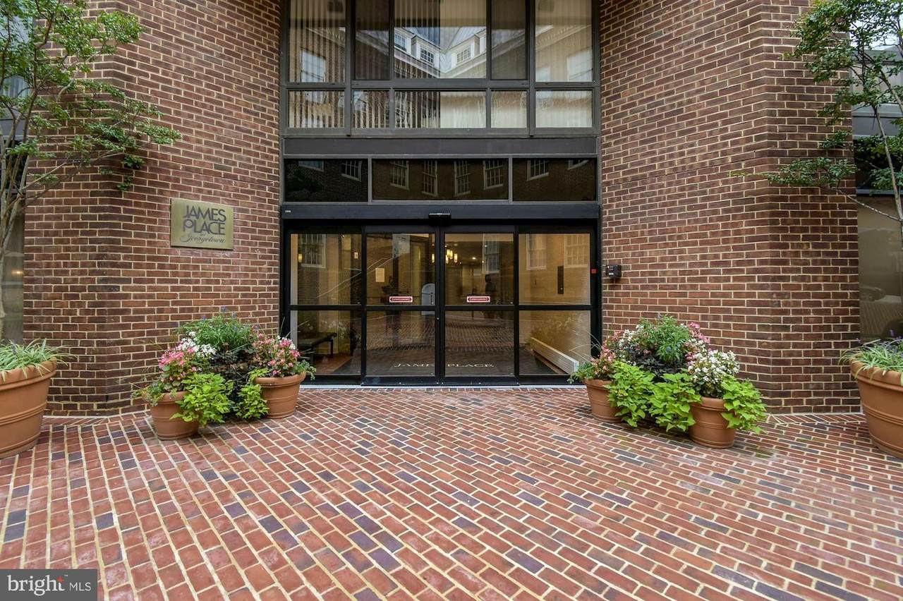 1077 30TH Street - Photo 1