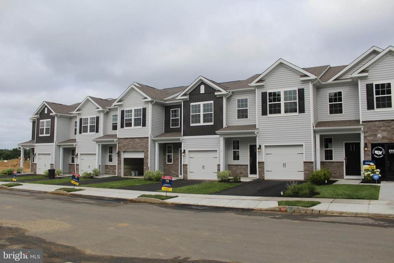 27 Katherine Drive - Photo 1