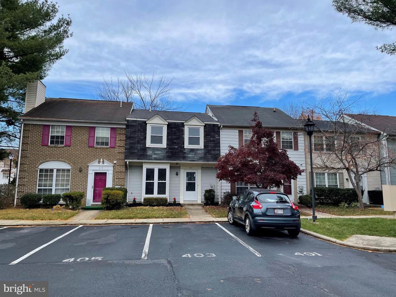 411 Shannon Court - Photo 1