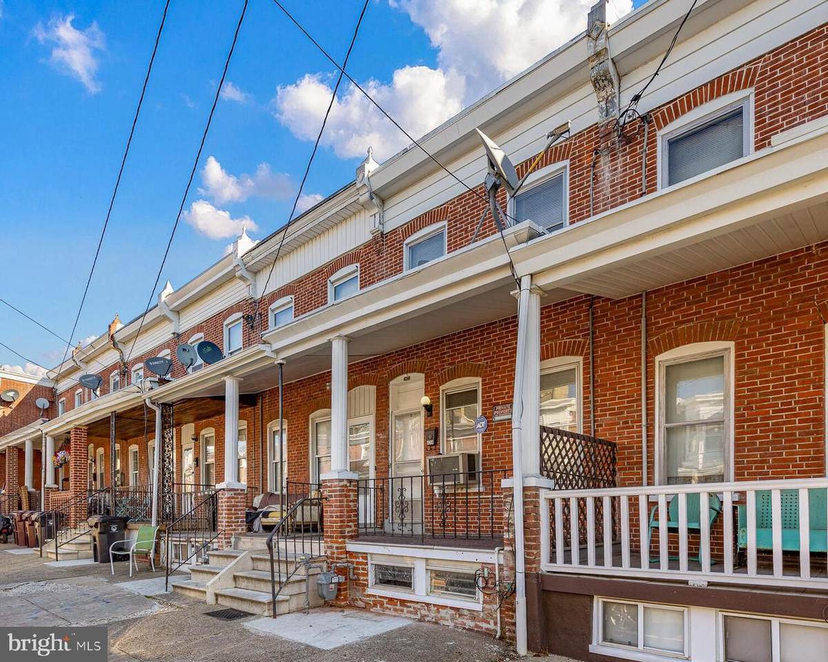 434 Van Buren Street - Photo 1