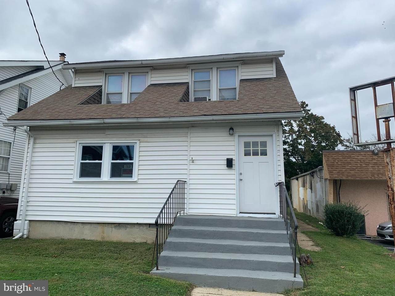107 Maryland Avenue - Photo 1