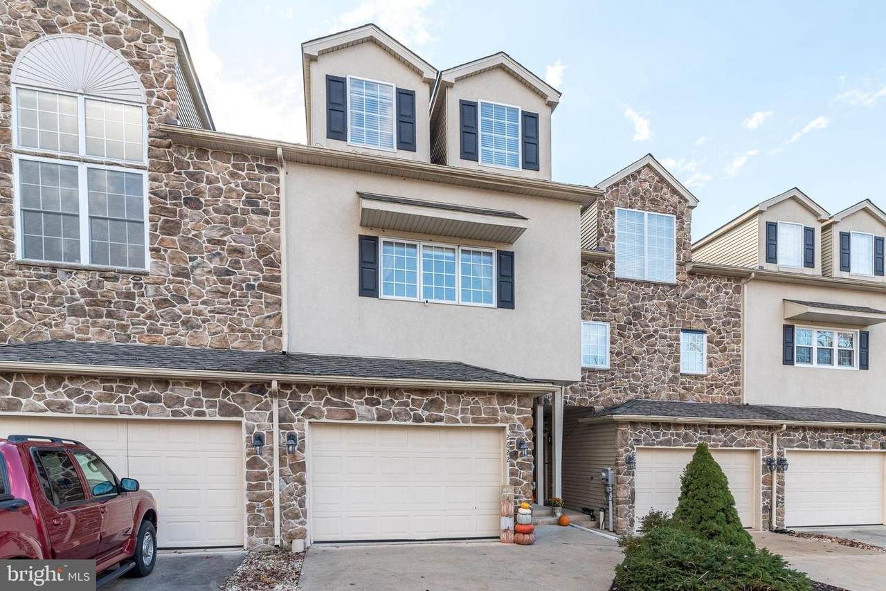 2622 Bridgets Way - Photo 1