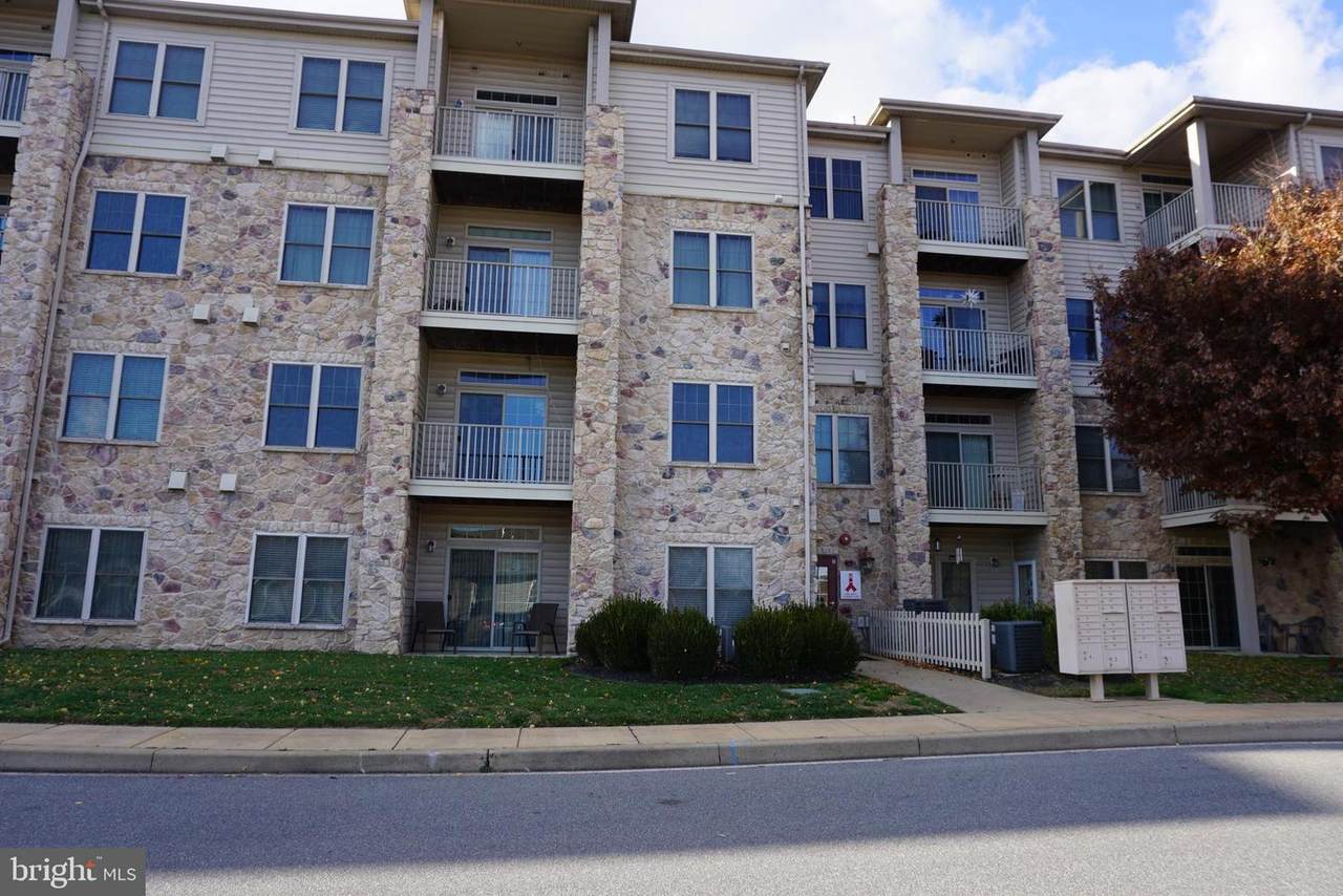1000-UNIT Fountainview Circle - Photo 1