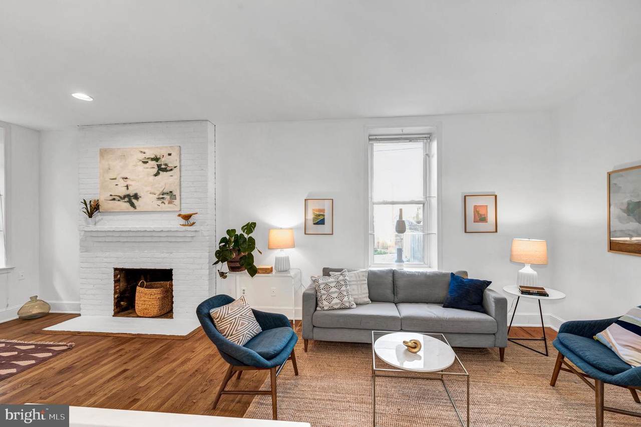 676 4TH Street - Photo 1