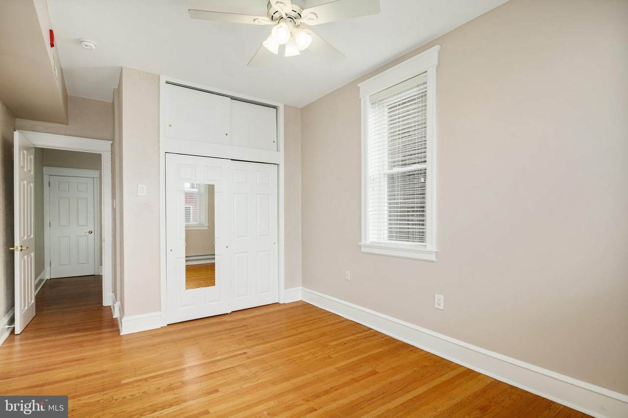 2332-34 Broad Street - Photo 1