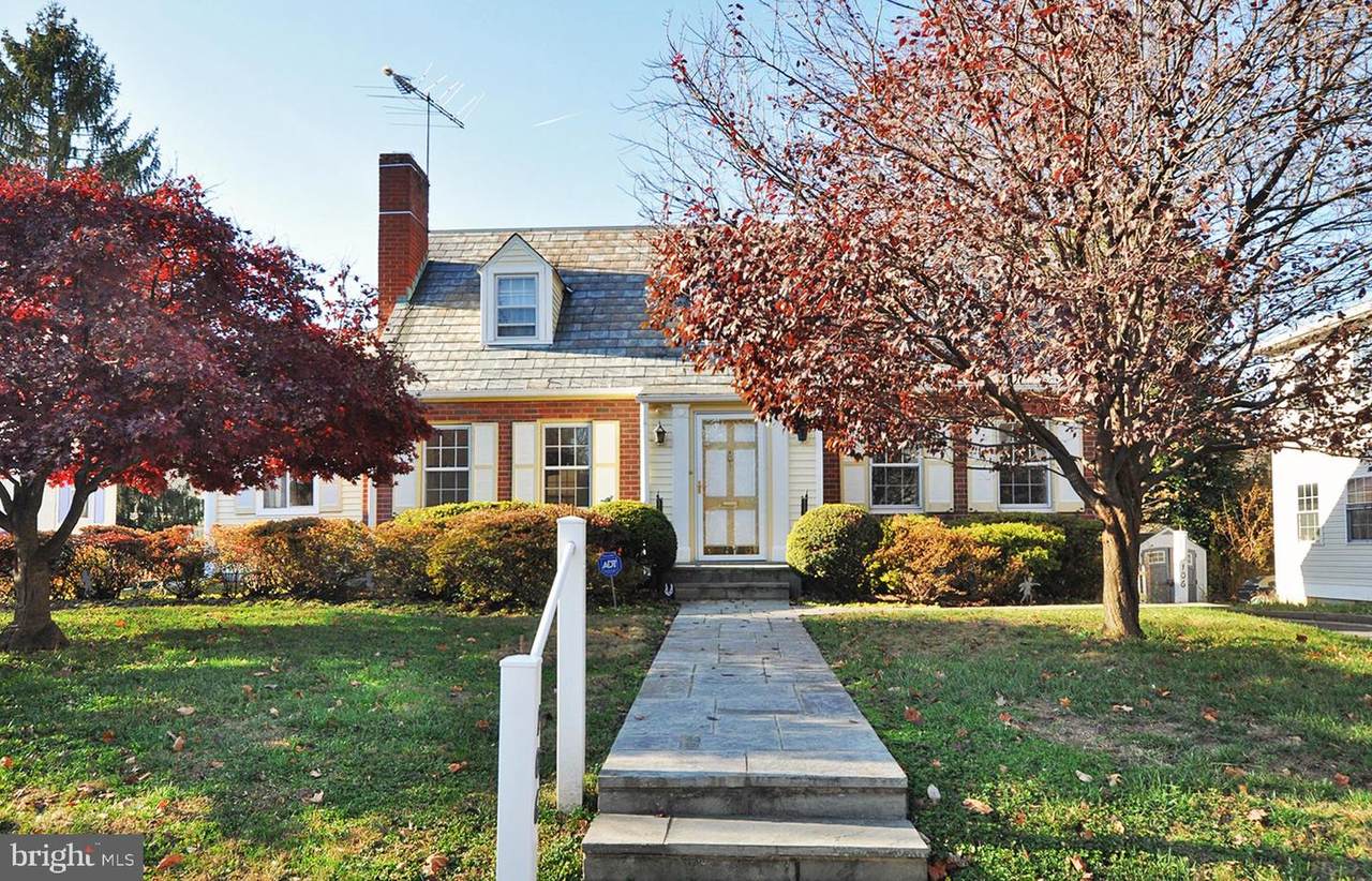106 Brook Lane - Photo 1