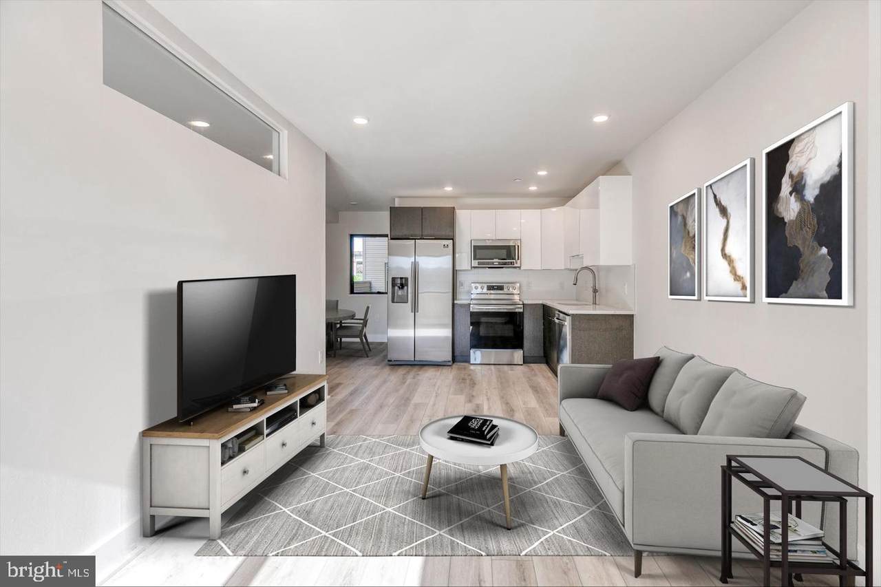 1506 8TH Street - Photo 1