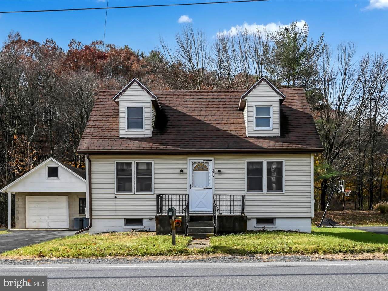 229 Tremont Road - Photo 1