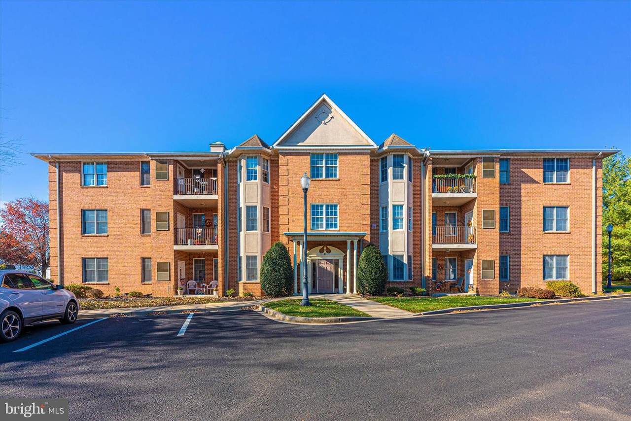 10 Rosewood Court - Photo 1