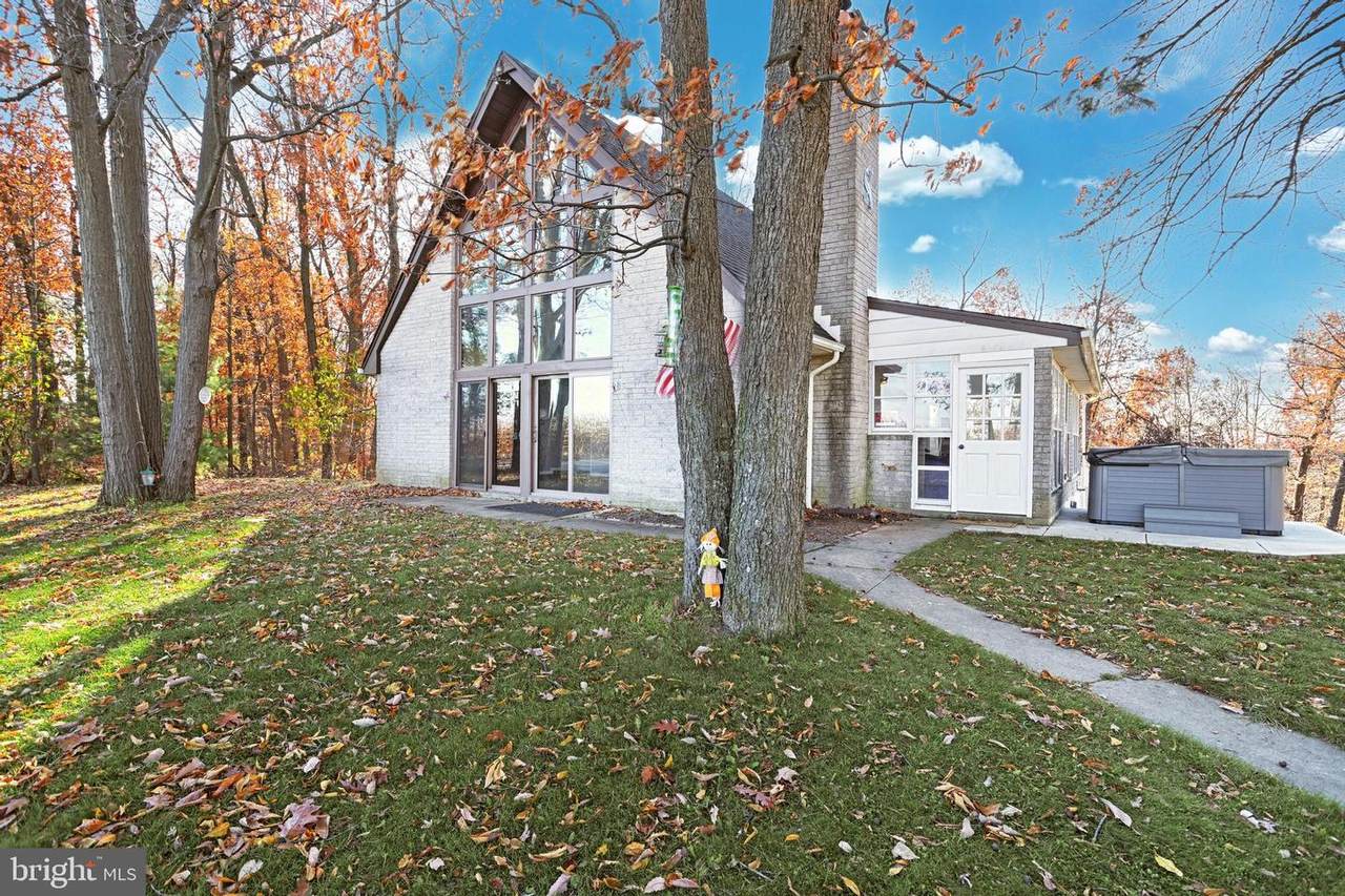 4235 Skyview Drive - Photo 1