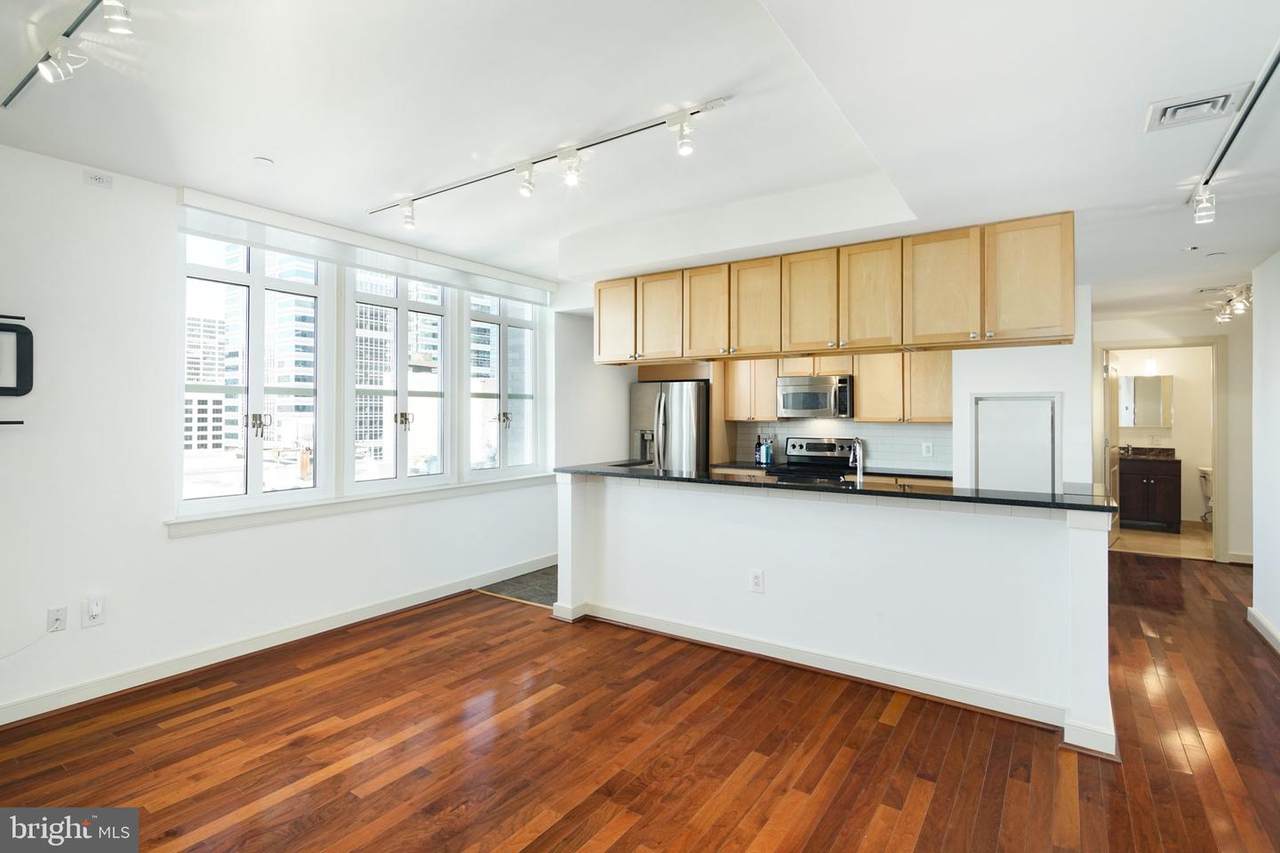 111 15TH Street - Photo 1