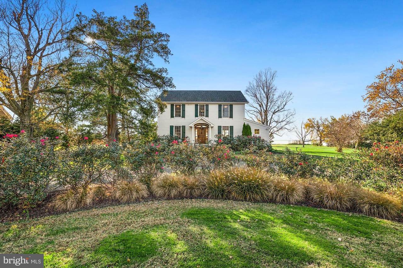 10370 Bayside Drive - Photo 1
