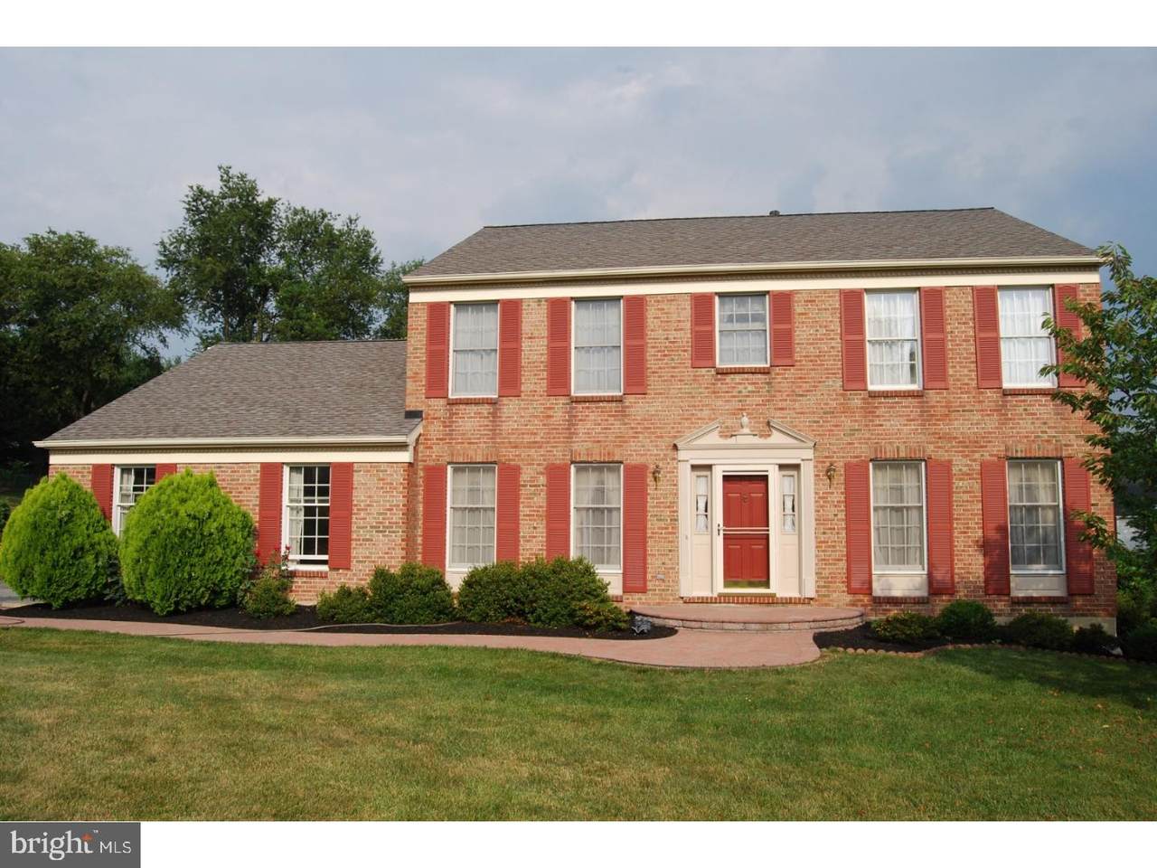 5 Fox Chase Lane - Photo 1
