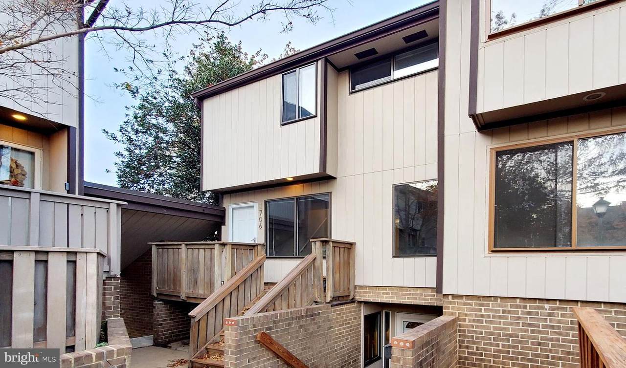 1706 Westwind Way - Photo 1