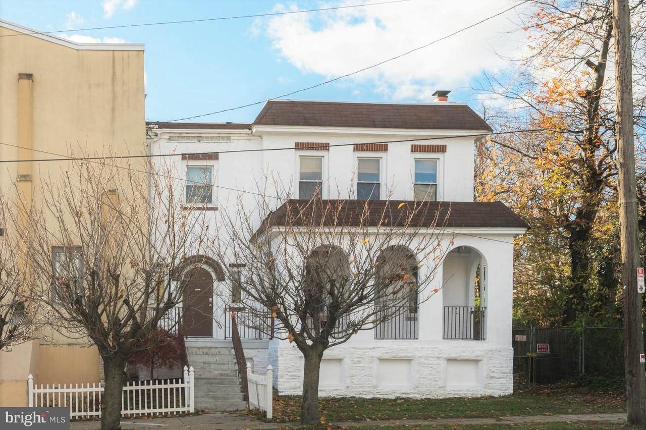 5836-38 Henry Avenue - Photo 1