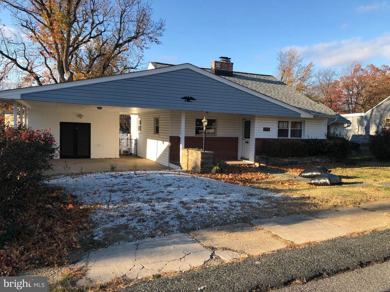 7926 Rolling View Avenue - Photo 1