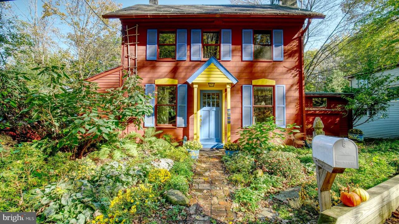 7416 Ferry Road - Photo 1