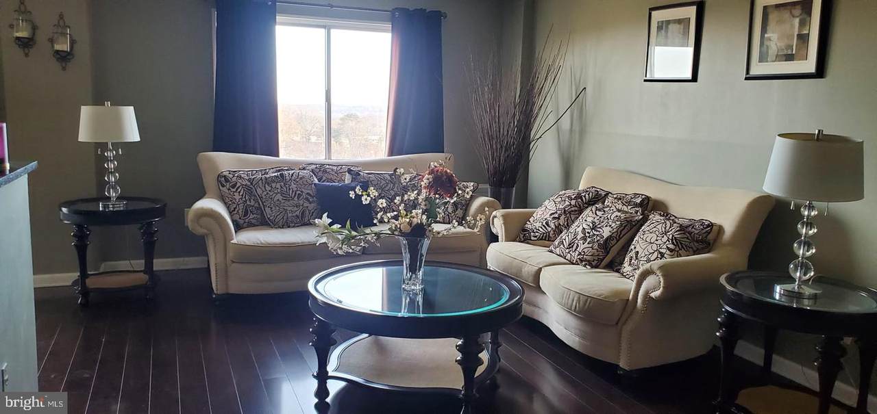 1111 University Boulevard - Photo 1