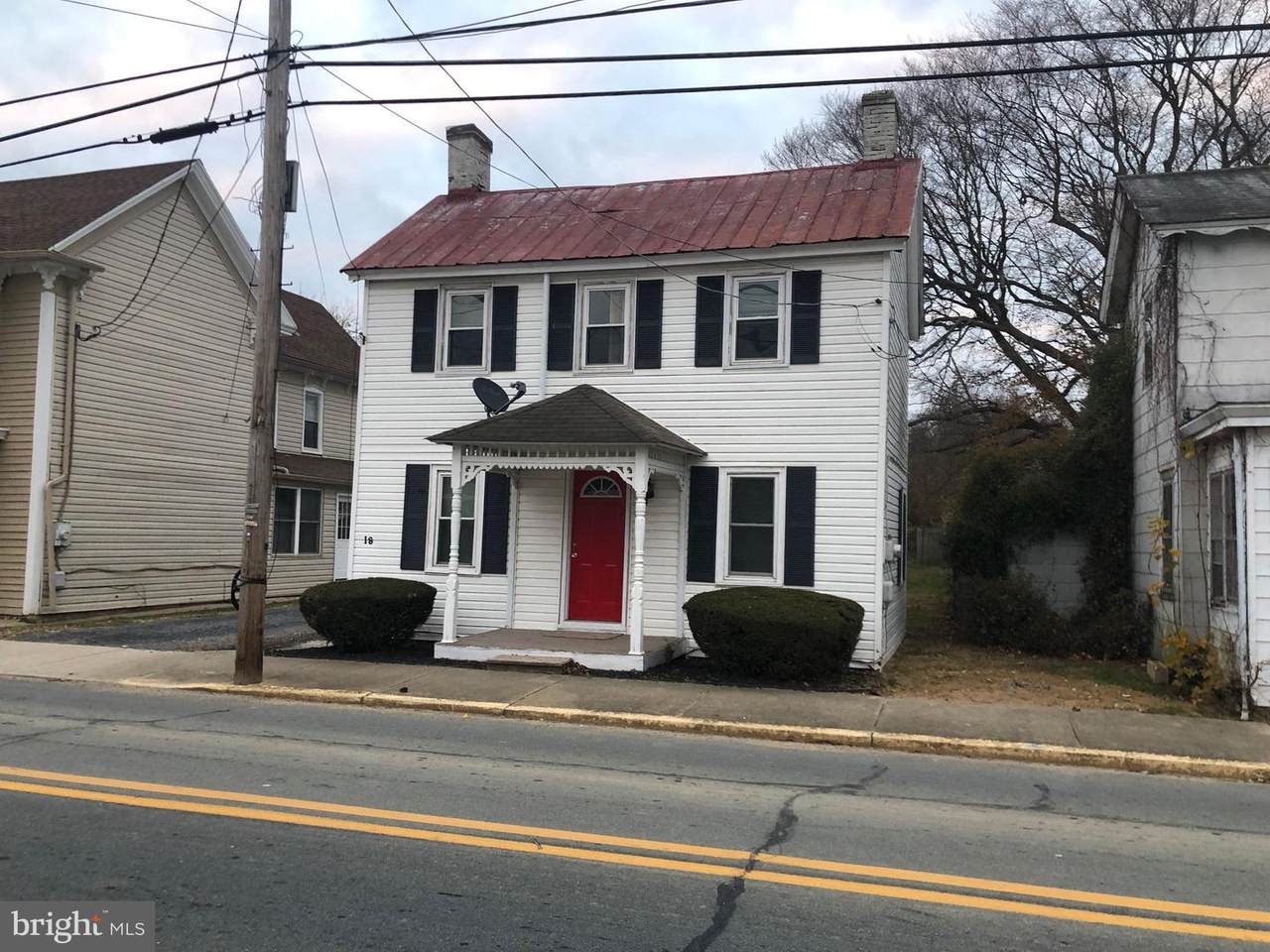 18 Main Street - Photo 1