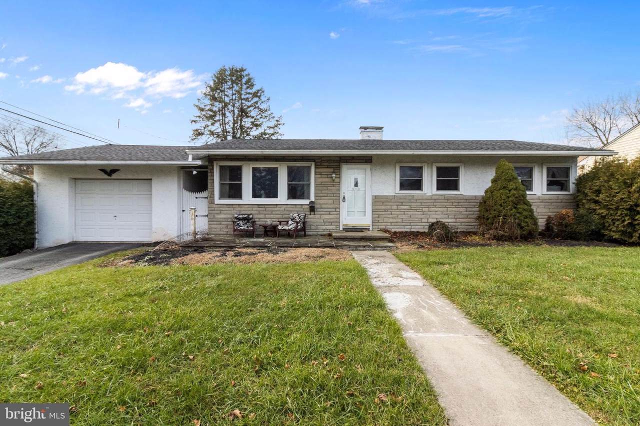 310 Chestnut Street - Photo 1
