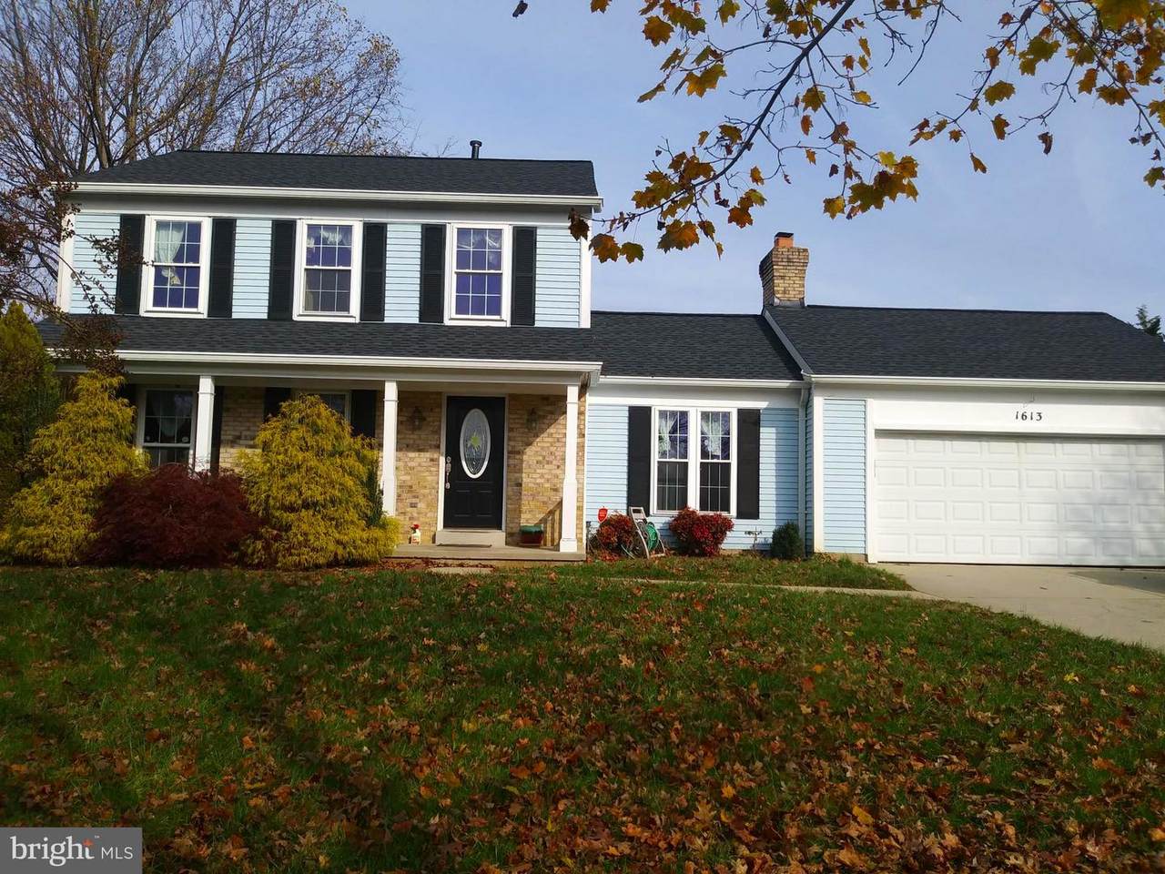 1613 Golf Course Drive - Photo 1