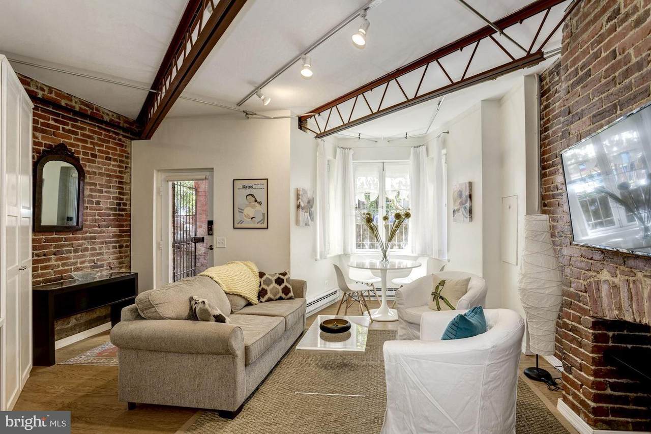 1507 R English basem R Street - Photo 1