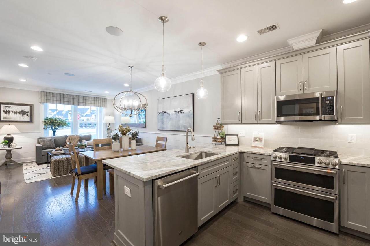 239 Charles Ellis Drive - Photo 1