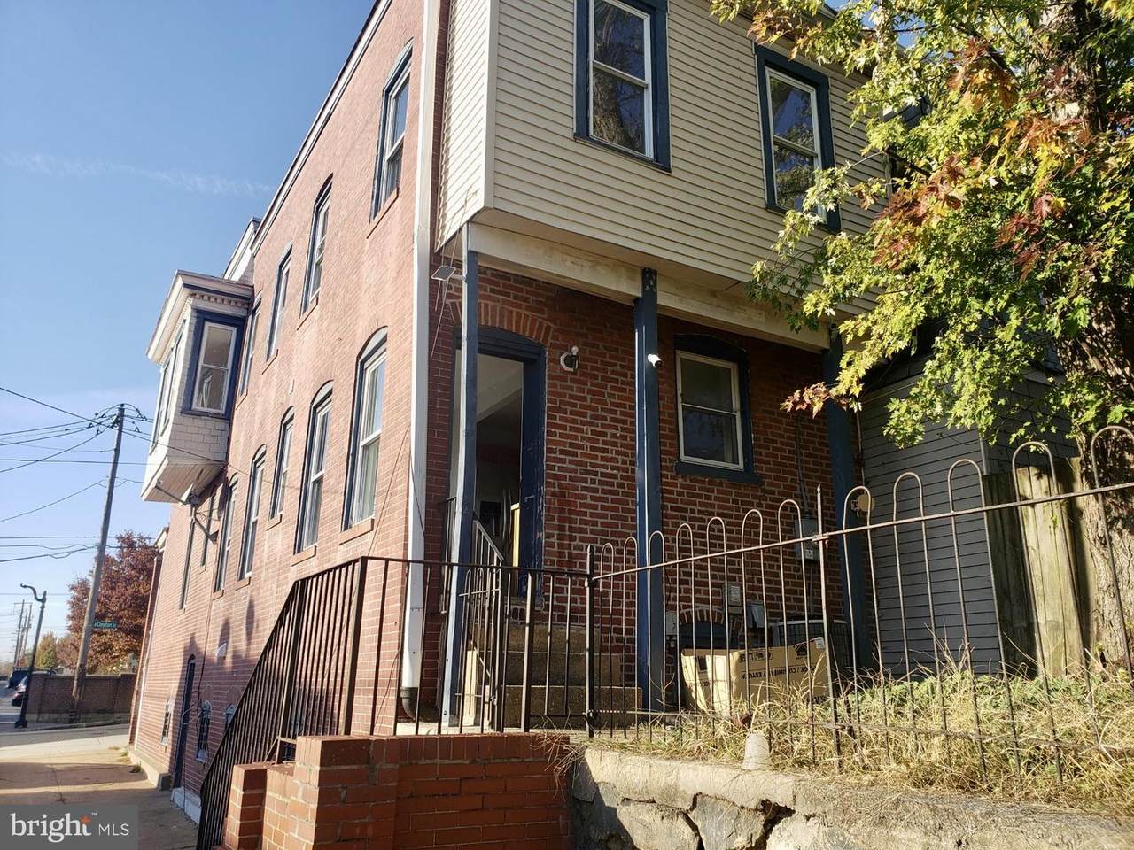 500 Clayton Street - Photo 1