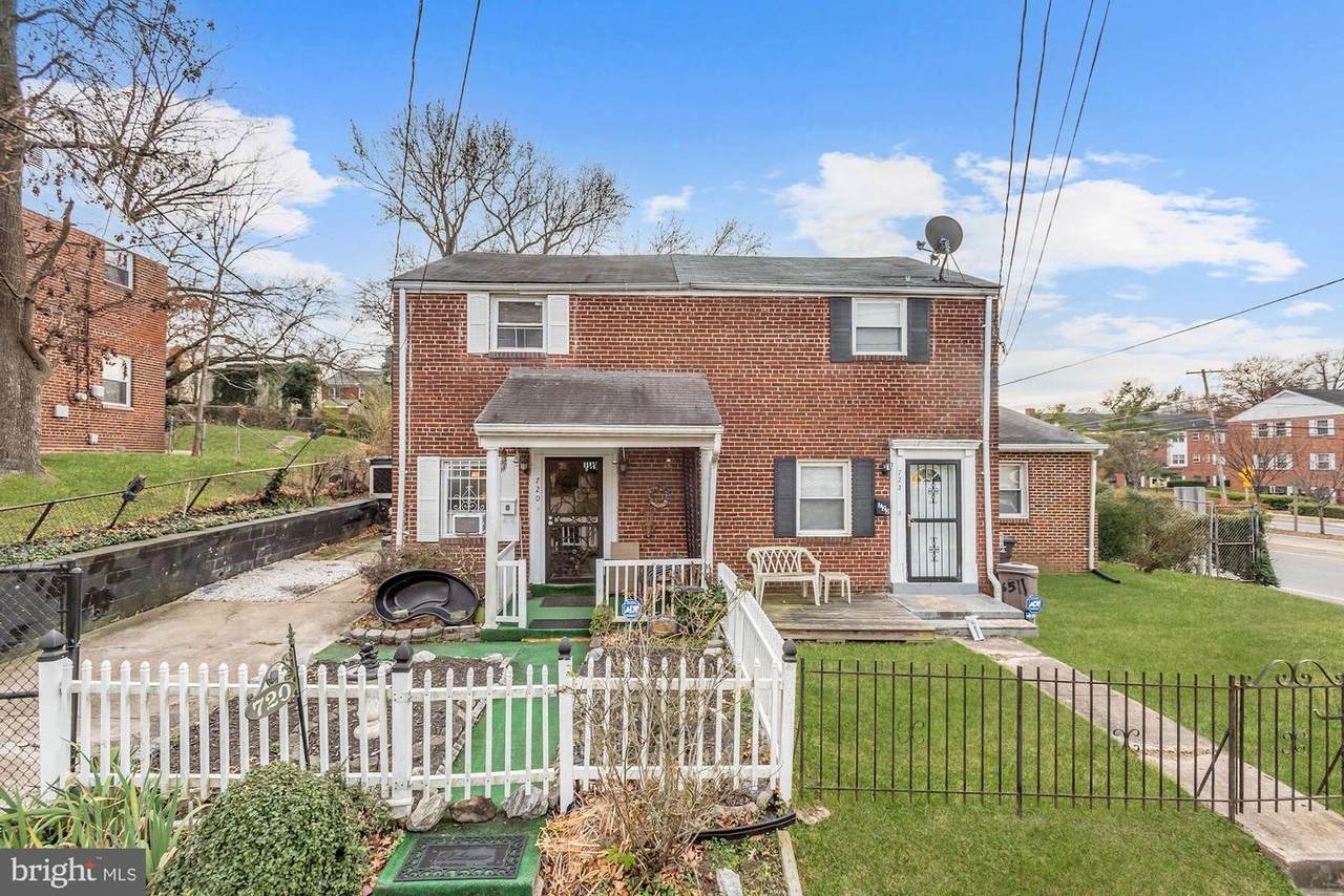 720 71ST Avenue - Photo 1