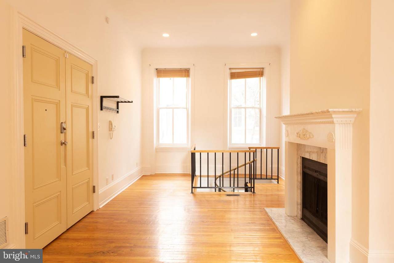 1708 Wallace Street - Photo 1