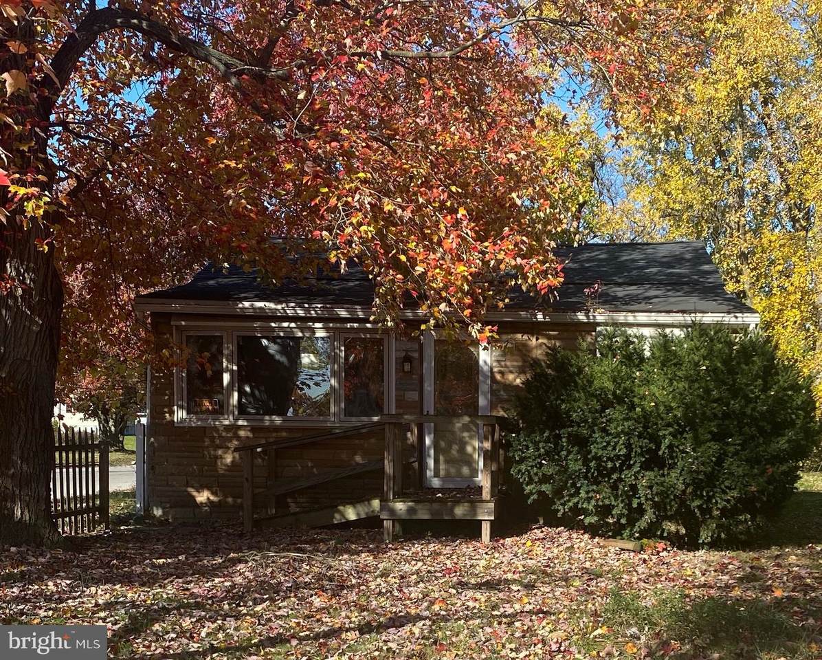 138 Lanning Avenue - Photo 1