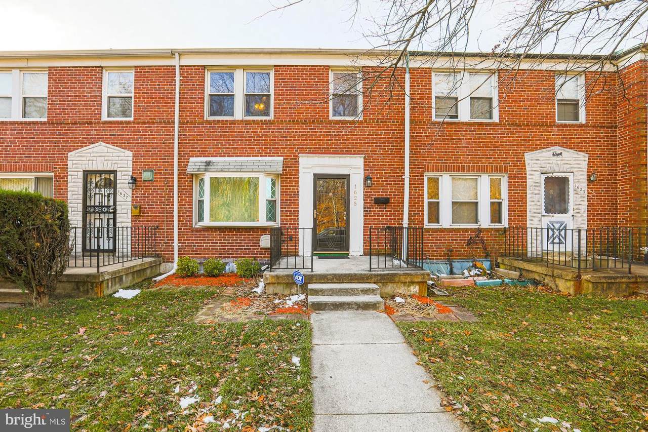 1625 Woodbourne Avenue - Photo 1