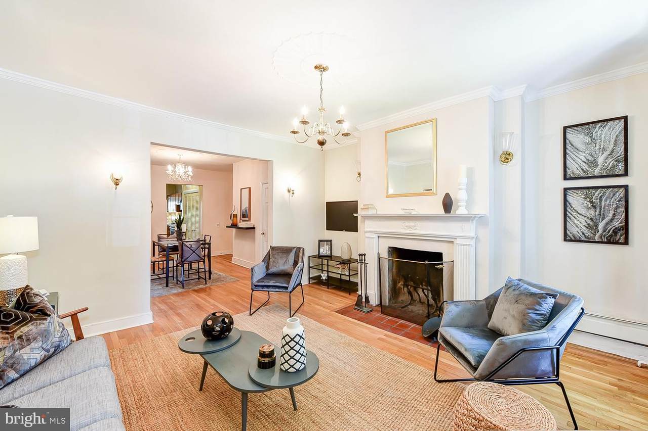 230 Capitol Street - Photo 1