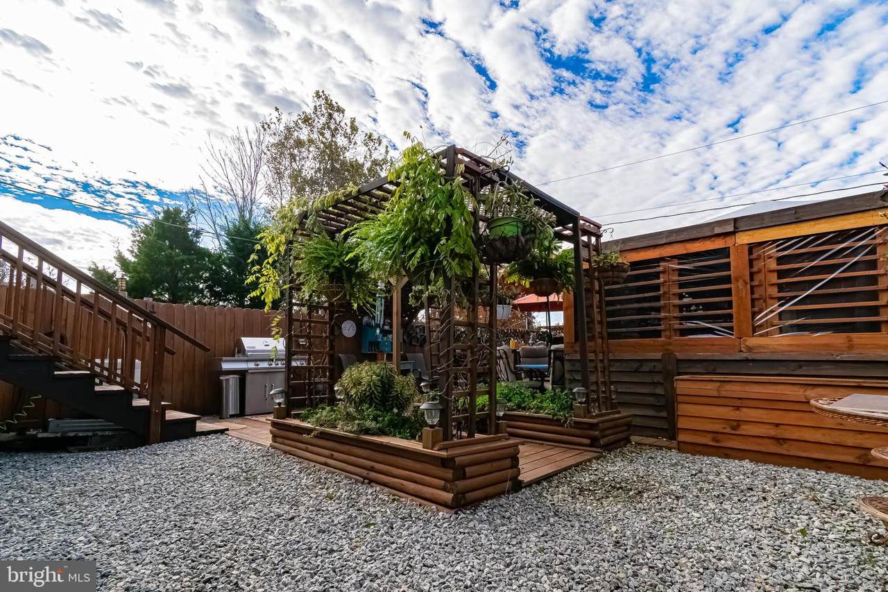 215 Bay Drive - Photo 1