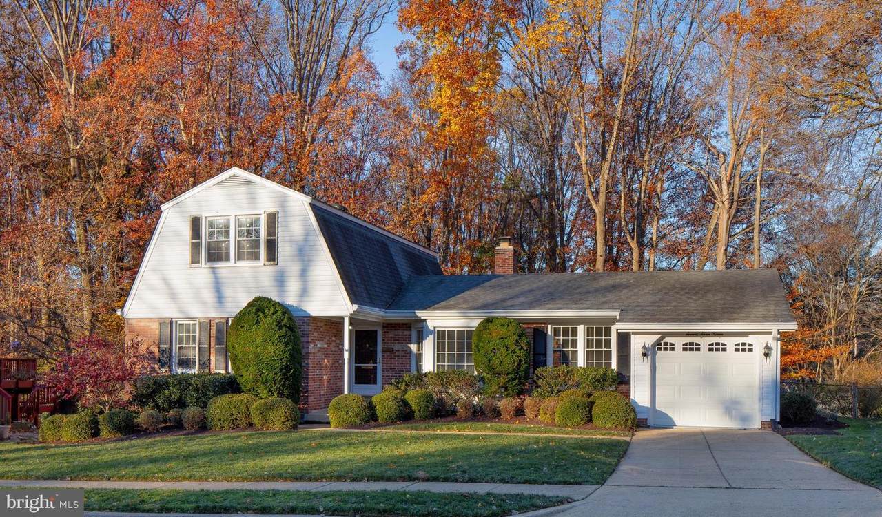 7715 Carrleigh Parkway - Photo 1