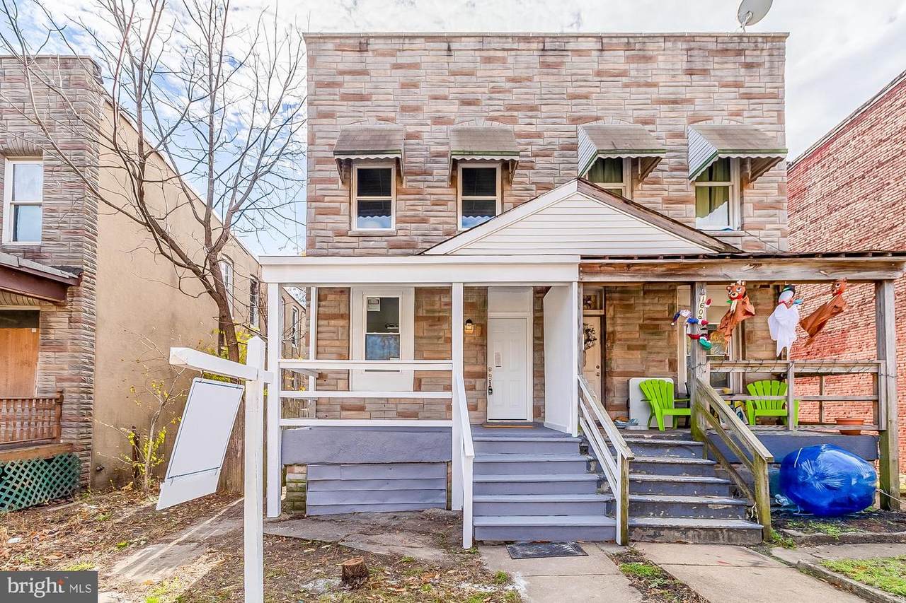 1611 Filbert Street - Photo 1