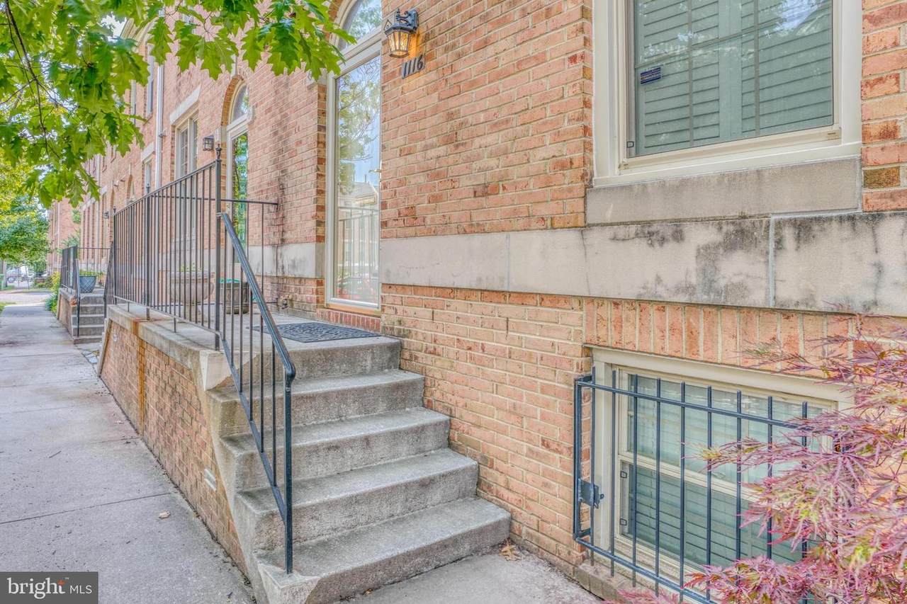 1116 Kenwood Avenue - Photo 1