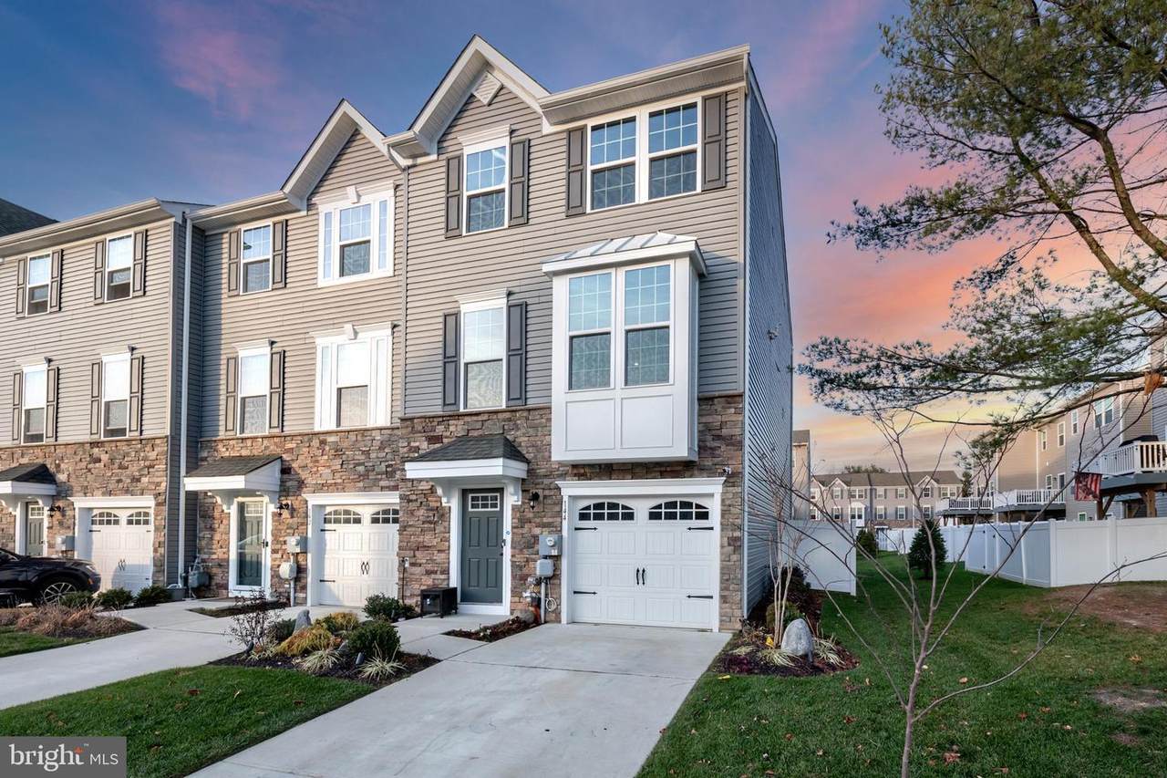 144 Pinnacle Place - Photo 1