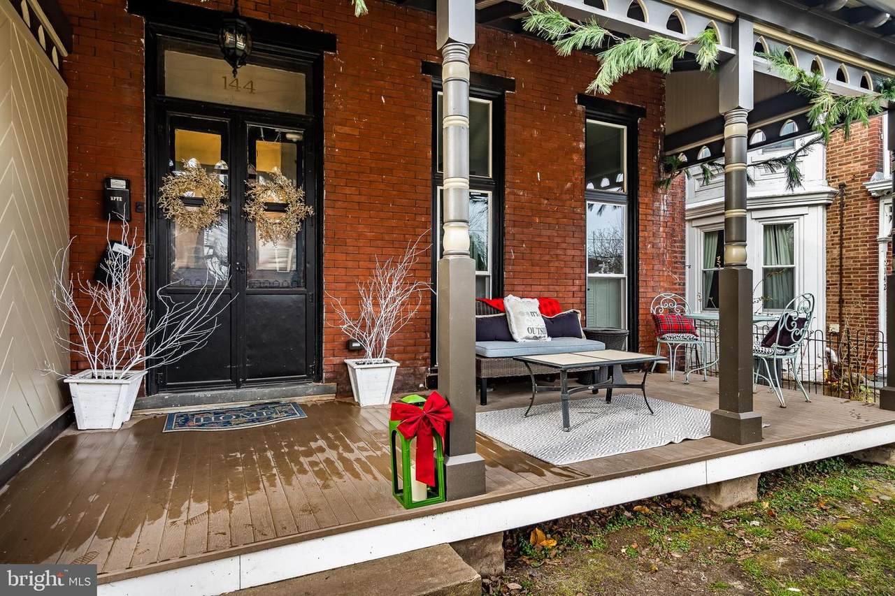 144 Gay Street - Photo 1