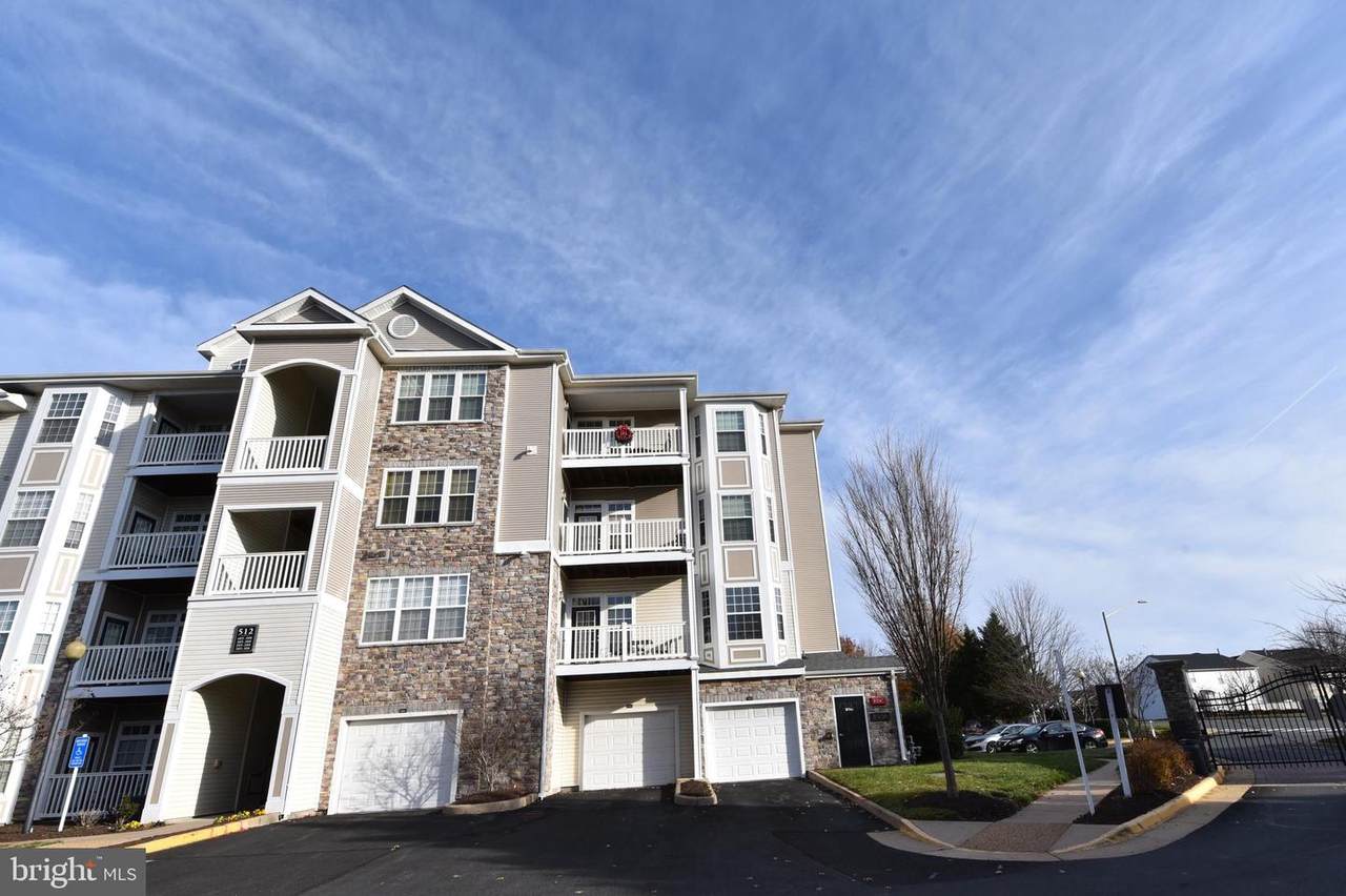 512 Sunset View Terrace - Photo 1