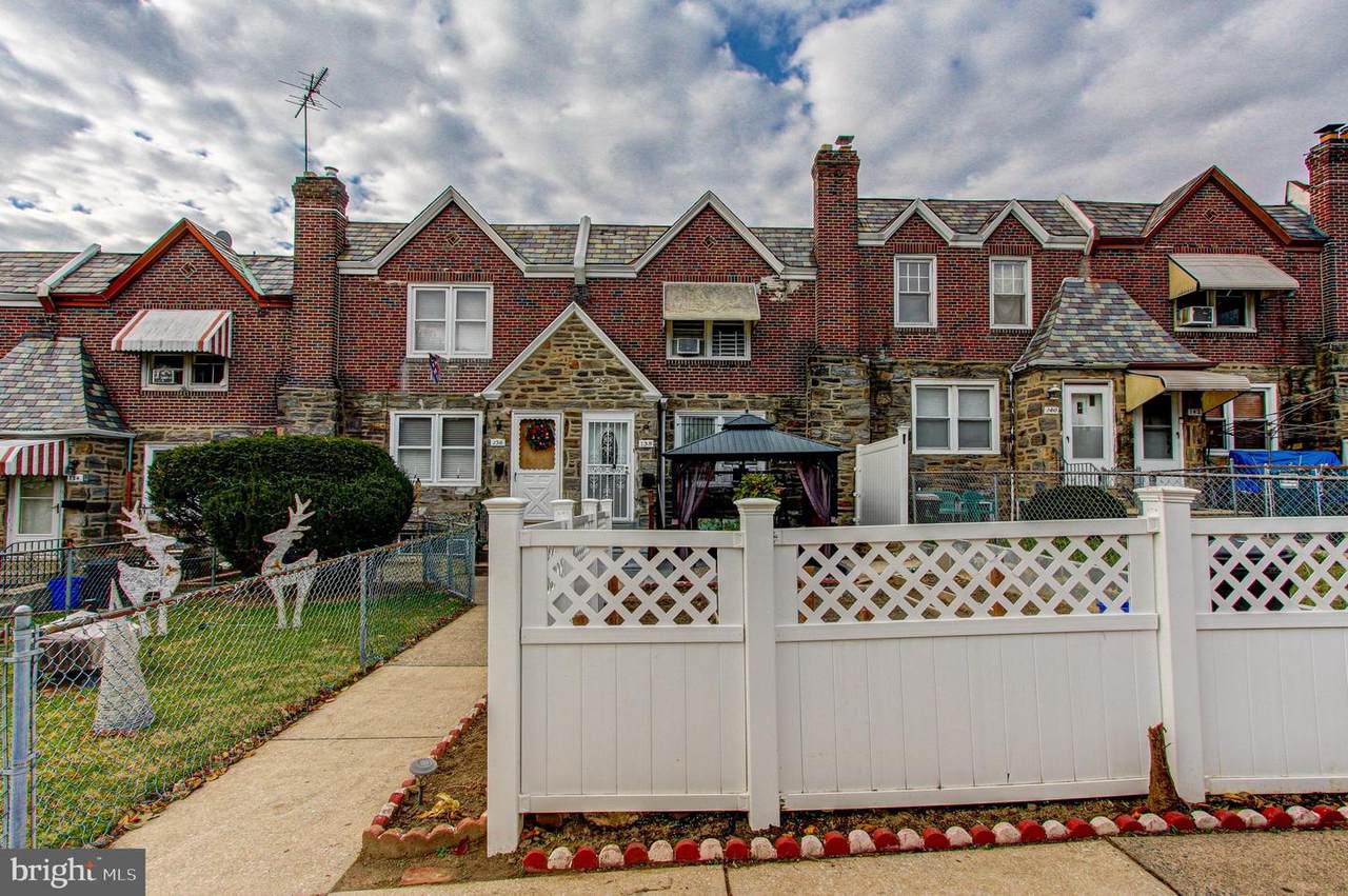 138 Normandy Road - Photo 1