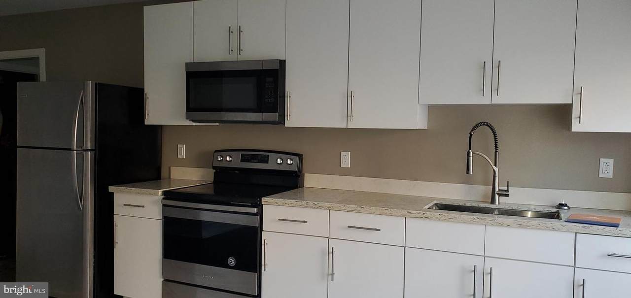 1700-6 Tioga Street - Photo 1