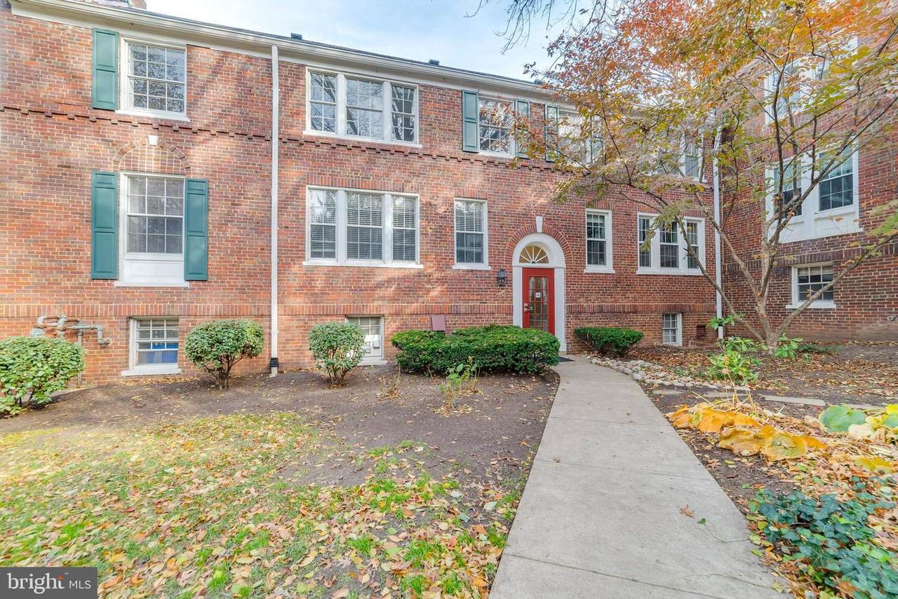 1800 Key Boulevard - Photo 1
